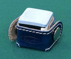 KAMUI genuine leather chalk holder BLUE