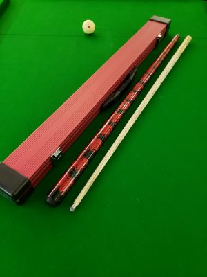 RED LAVA centre jointed ash cue with RED aluminium case
