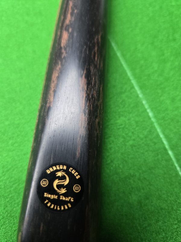 Dragon Cues of Thailand premium single shaft class III 1 piece cue - Image 3