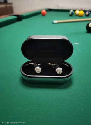 8 Ball silver colour Cufflinks in silver presentation case